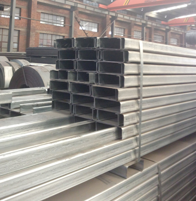 ASTM laminou o feixe de aço estrutural de aço inoxidável das seções 80x45x6 U de JIS