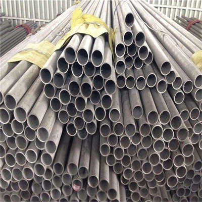 Tubo E235 de aço grosso de aço sem emenda escuro das tubulações 12mm da tira DIN2391 CK45 108mm
