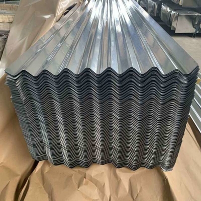 O SOLDADO galvanizou o telhado ondulado de aço cobre a espessura 1500 * 6000mm de 2mm