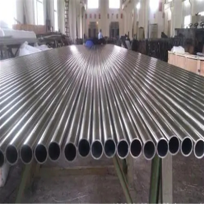 AISI 2mm 304 tubulações de aço inoxidável Industy usam a cor 38mm branca laminada a alta temperatura