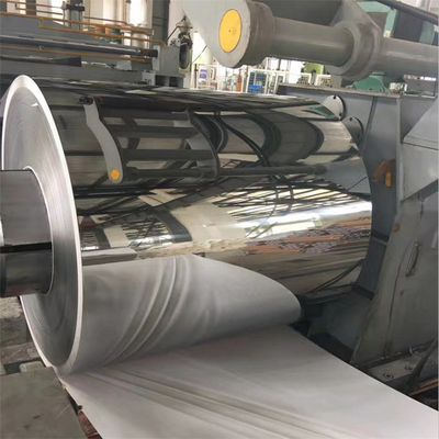 304 o espelho de aço inoxidável Rolls bobina a largura 0.9mm de 1219mm o padrão da espessura ASME que laminou a superfície 8K