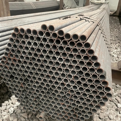 JIS SS400 Padrão laminado a frio Tubos sem costura de aço carbono Tubos de aço leve 0,75 mm Espessura 23 mm OD EN